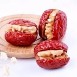 百草味 抱抱果新疆灰枣夹核桃仁118g/袋